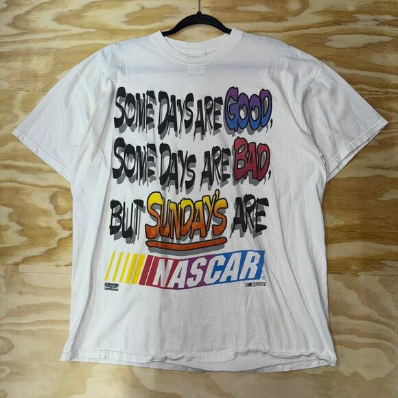 Vintage y2k checkered flag sports nascar SUNDAYS 90s t-shirt - Picture 1 of 4